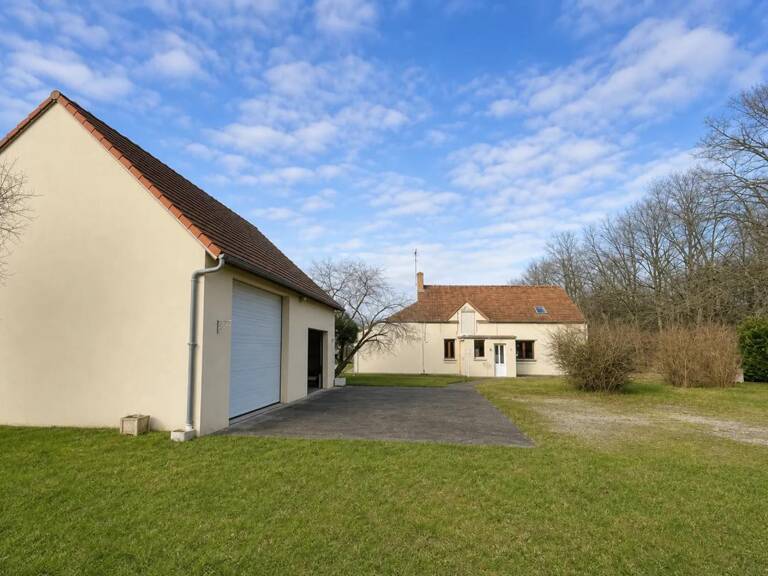 Ancienne fermette rénovée de 186 m² avec Grand Jardin à Vernoy — photo 1