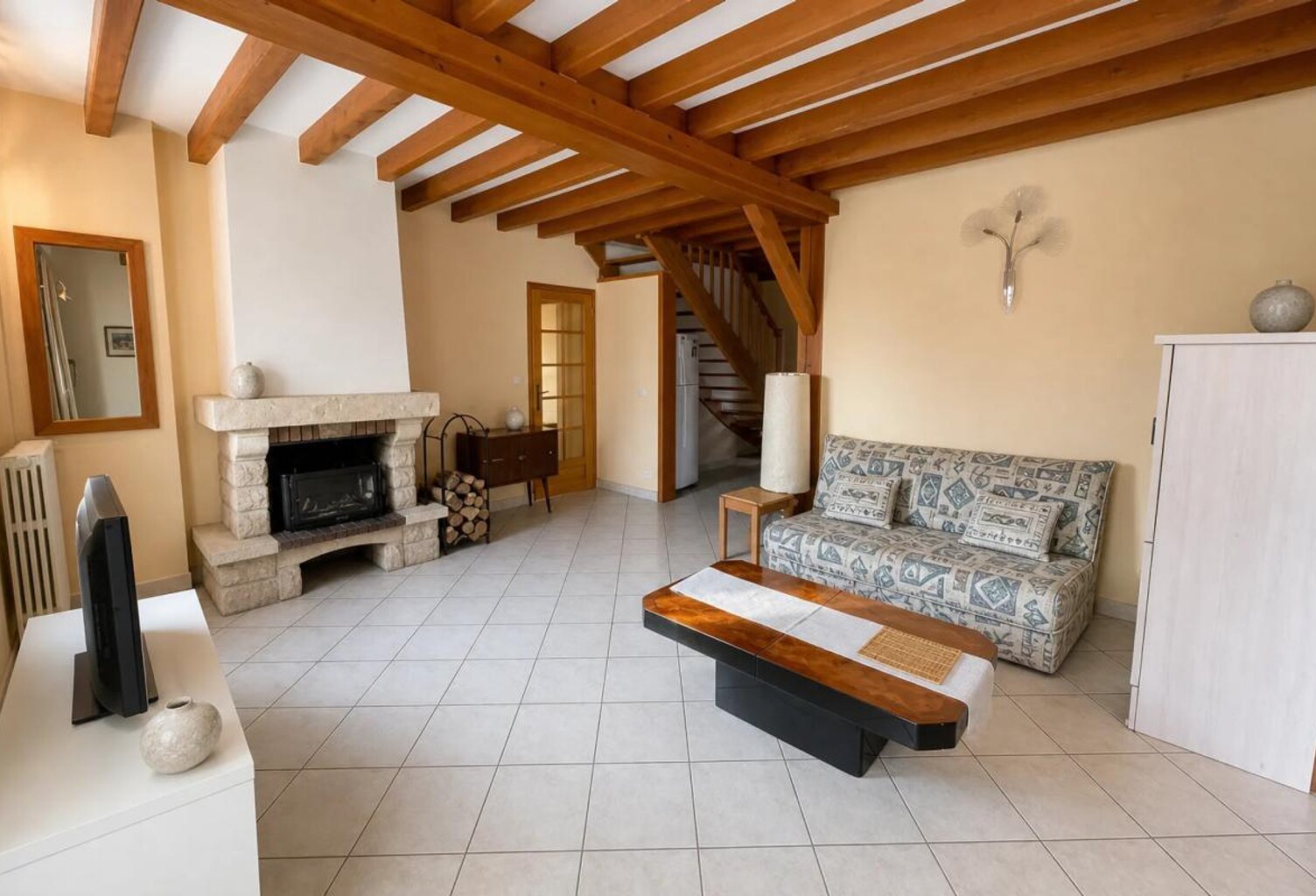 Ancienne fermette rénovée de 186 m² avec grand Jardin à Vernoy — photo 1