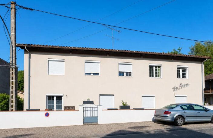 Appartement de 6 pièces de 195 m² situé à Cazaubon — photo 3