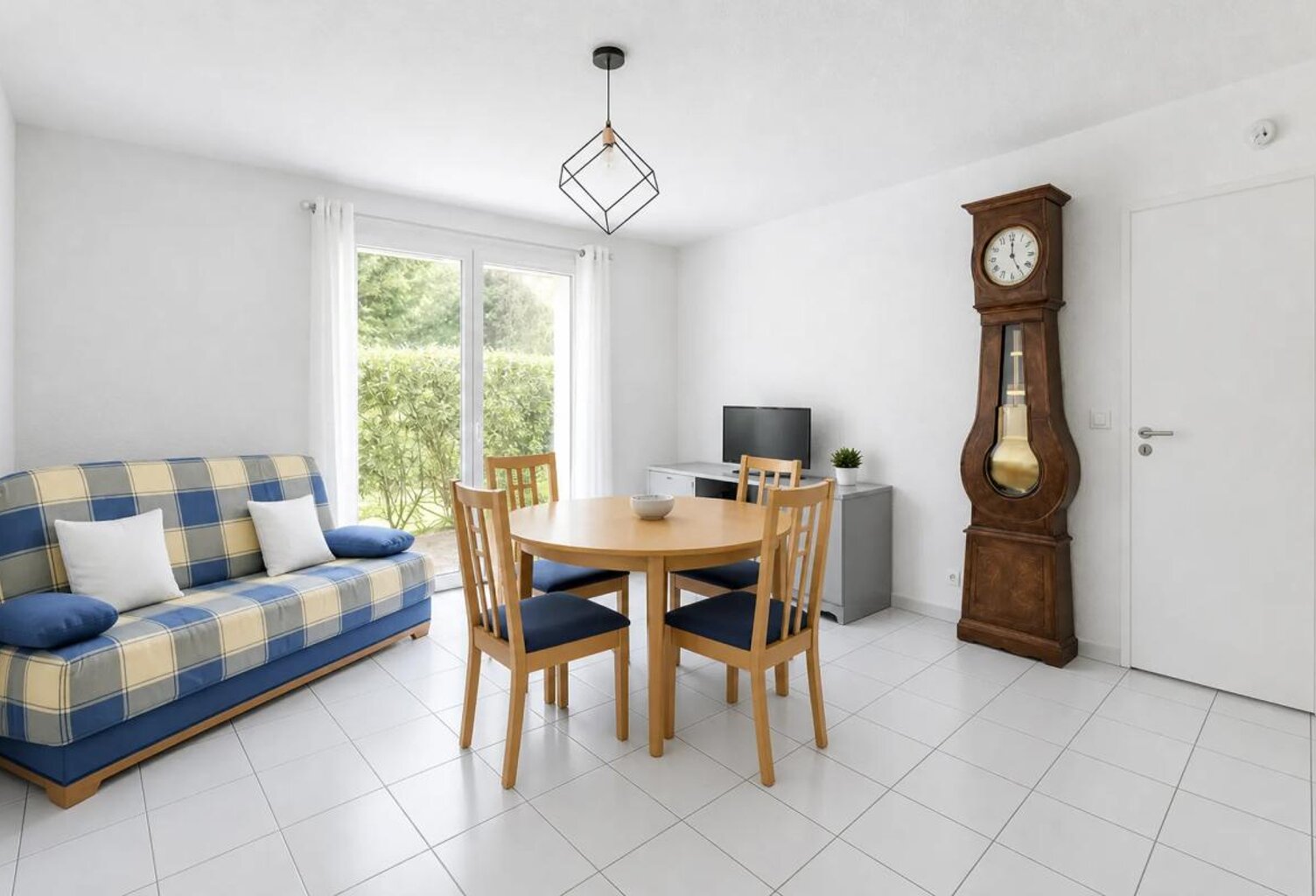 Appartement de 1 pièce de 42 m² à Mérignac — photo 1