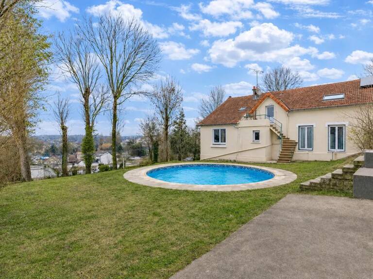 Maison de 5 pièces de 200 m² situé à Le Thillay — photo 1