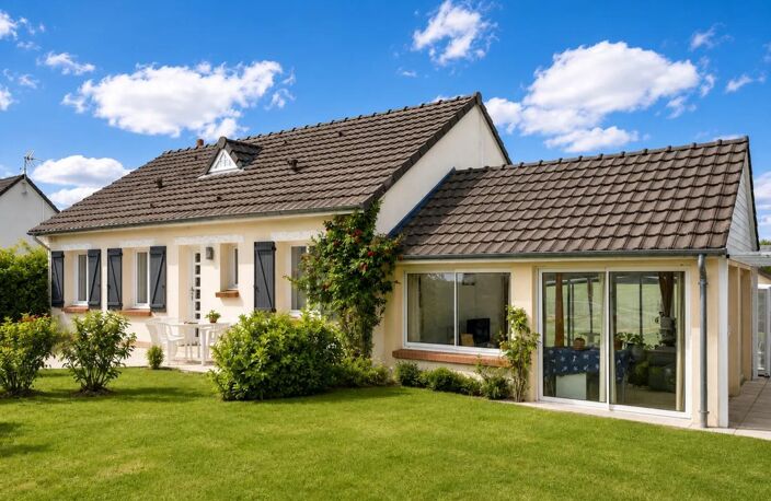 Maison de 6 pièces de 137 m² avec piscine à Les Bordes — photo 3