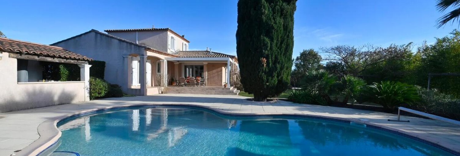 Maison 5 Pièces 150 m² à vendre à Saint-Gilles (30800)