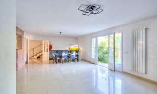 Maison 8 Pièces 223 m² à vendre à Orly (94310)