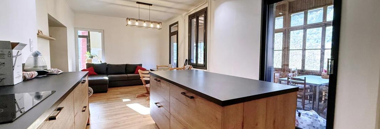 Maison 7 Pièces 166 m² à vendre à Saint-Pierre-de-Mésage (38220)