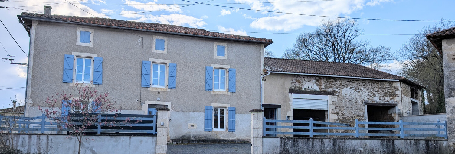 Maison 6 Pièces 156 m² à vendre à Terres-de-Haute-Charente (16270)