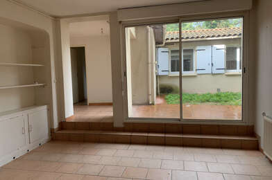 Immeuble  483000 €