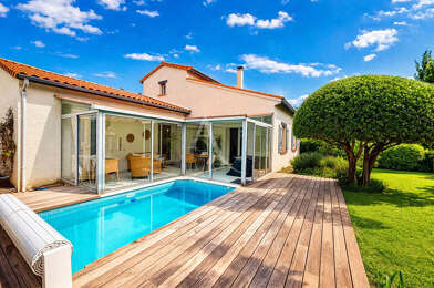 Maison 6 pièces 549000 €