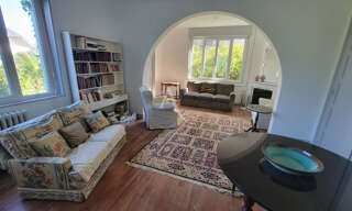 Maison 6 Pièces 136 m² à vendre à Gelos (64110)