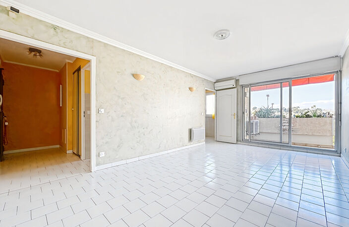 À vendre  Saint-Jérôme Marseille 13013 appartement t3 dernier étage vue dégagée — photo 4