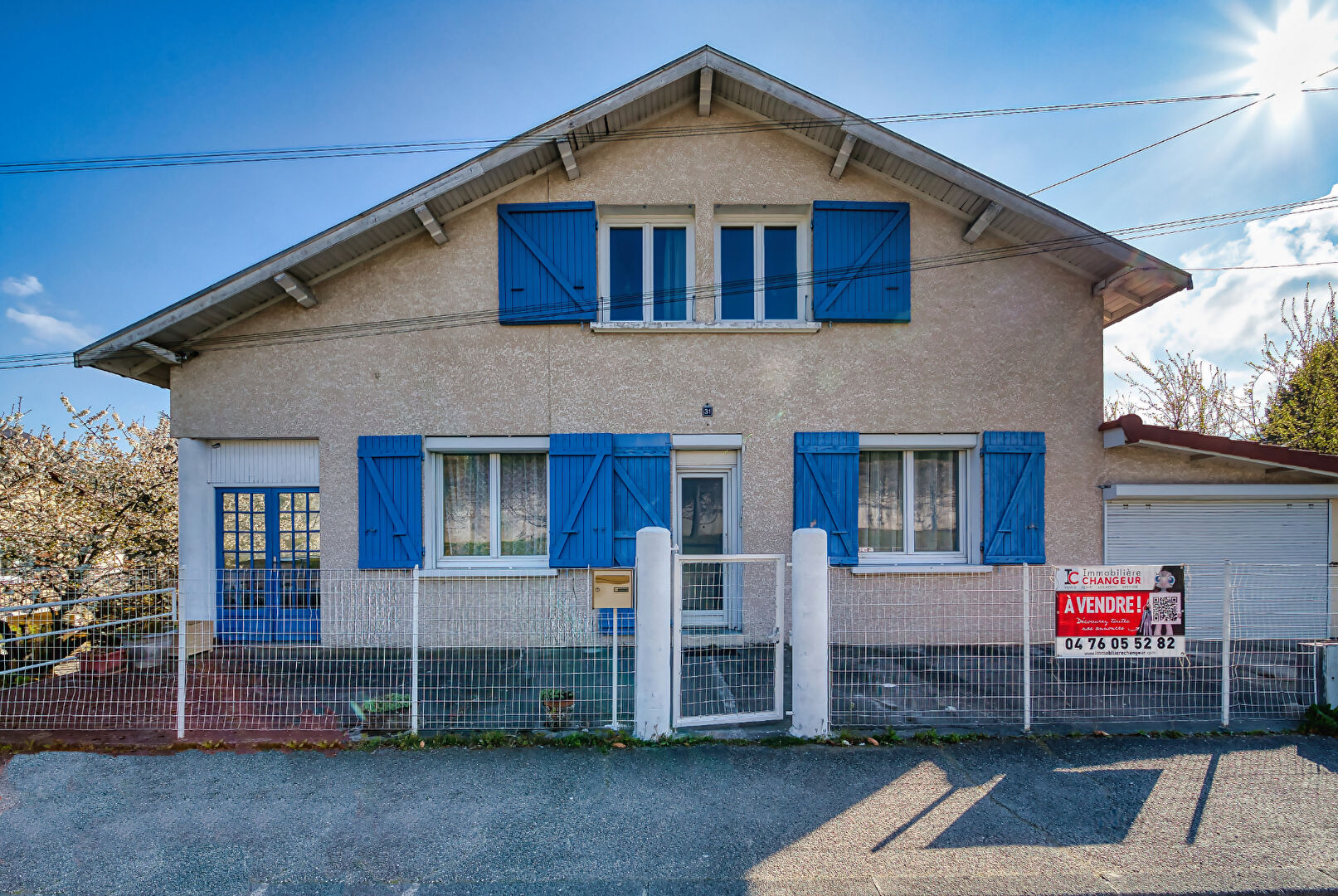 Villa / Maison  T6 à vendre Voiron 38500