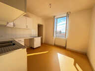 Charlieu Centre, Appartement en Duplex de type T5 de 104 m2 — photo 4