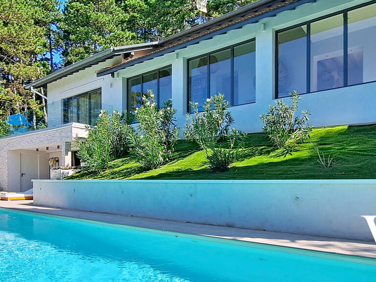 VILLA D'EXCEPTION   VUE PANORAMIQUE   313 M2   PISCINE 15 M — photo 1