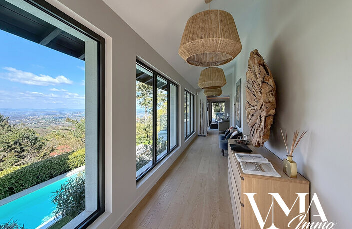 VILLA D'EXCEPTION   VUE PANORAMIQUE   313 M2   PISCINE 15 M — photo 5