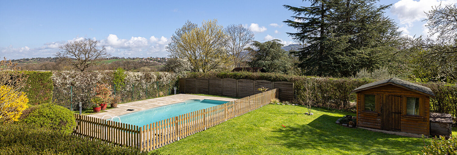 Maison 7 Pièces 268 m² à vendre à Dommartin (69380)