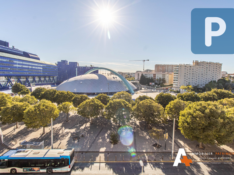 Vente Parking Marseille 13004/ St Just  / Place de parking — photo 1