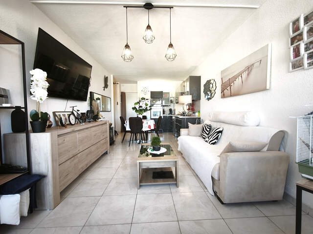 Grand appartement T2 en centre ville avec parking — photo du bien