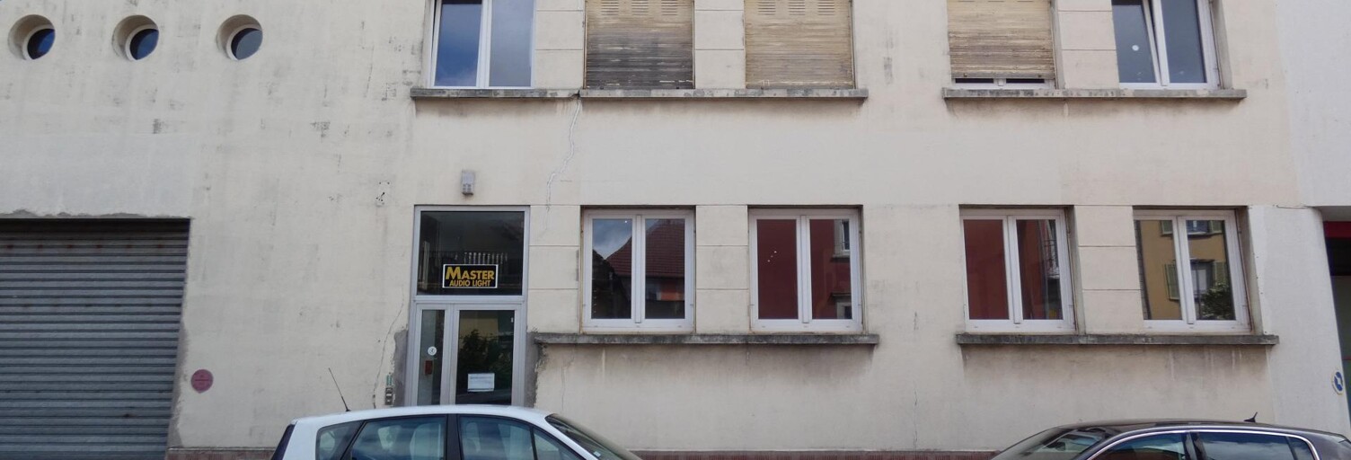 Immeuble  475 m² à vendre à Belfort (90000)