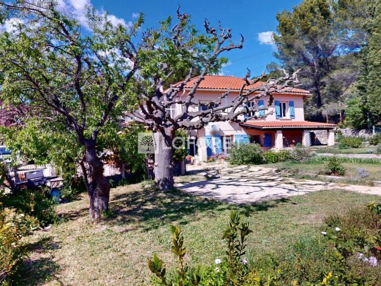 Maison 10 pièce(s) 184 m² NOUVEAUTÉ  ROGNAC  FORT POTENTIEL SUR 2 300 m² DE TERRAIN — photo 1