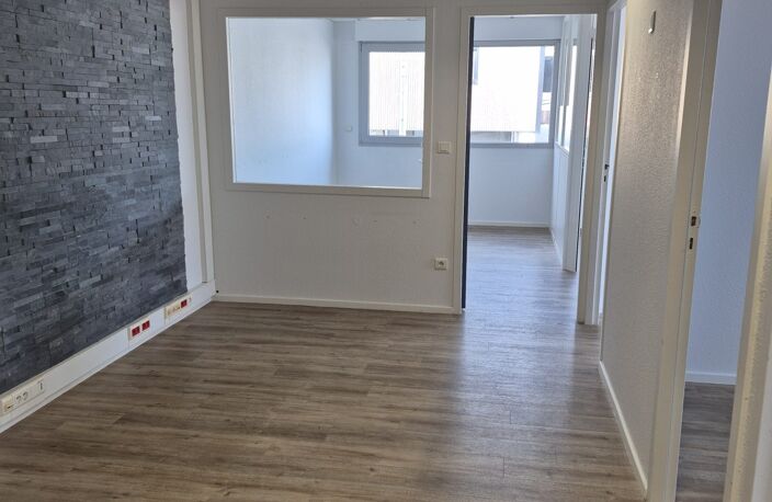 Immobilier Professionnel à louer Seyssins — photo 4