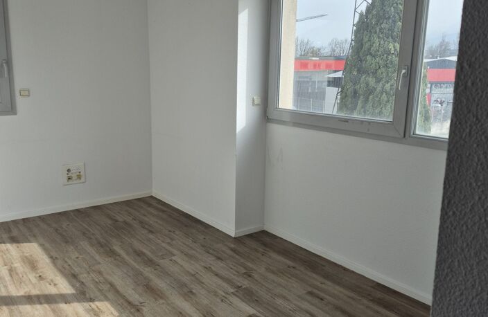 Immobilier Professionnel à louer Seyssins — photo 5