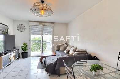 Appartement 3 pièces 130000 €