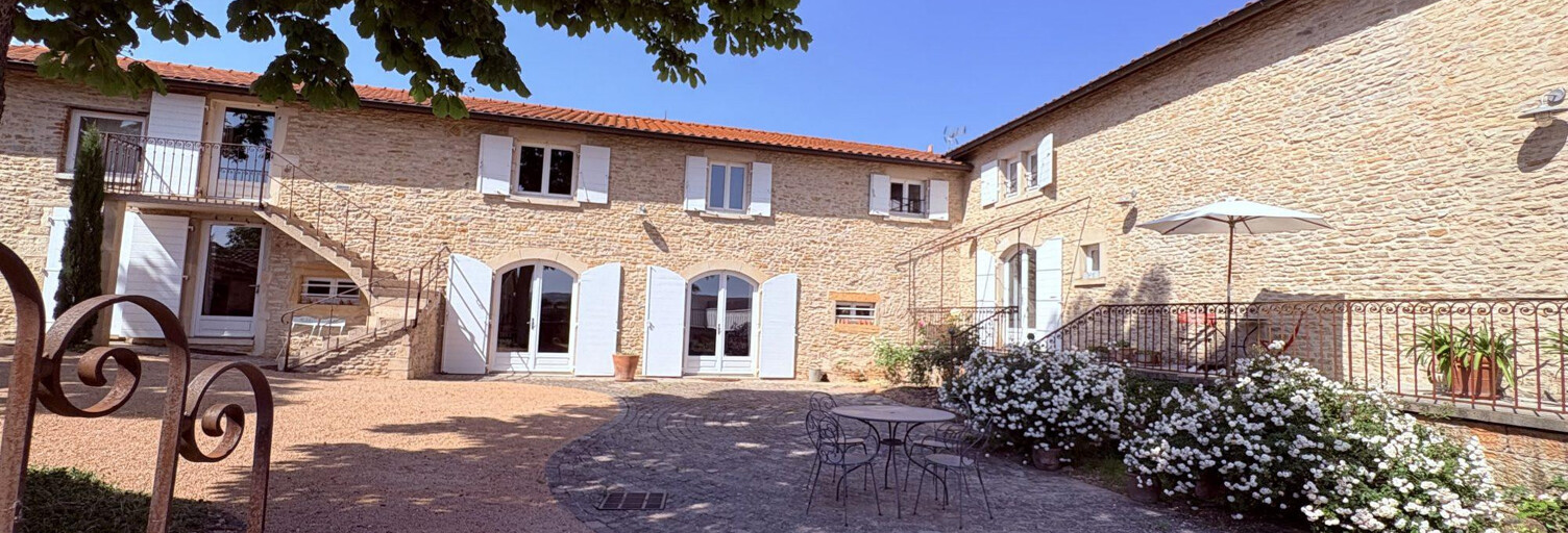 Maison 8 Pièces 303 m² à vendre à Pommiers (69480)
