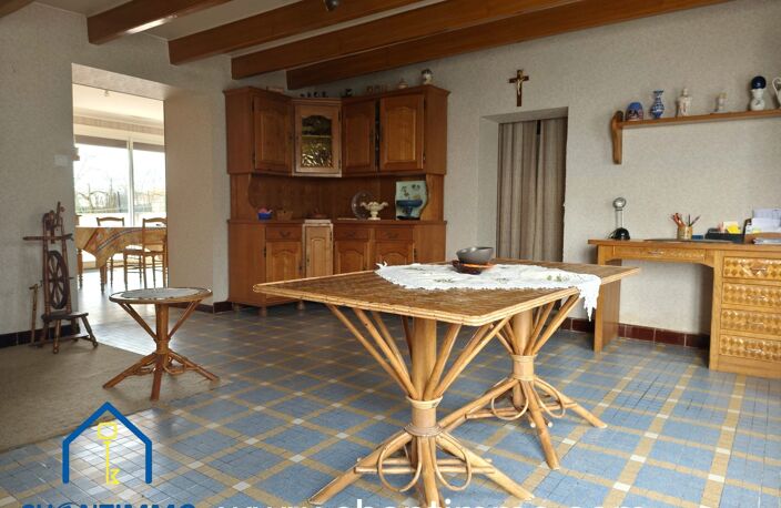 Maison en pierres avec dépendances — photo 3