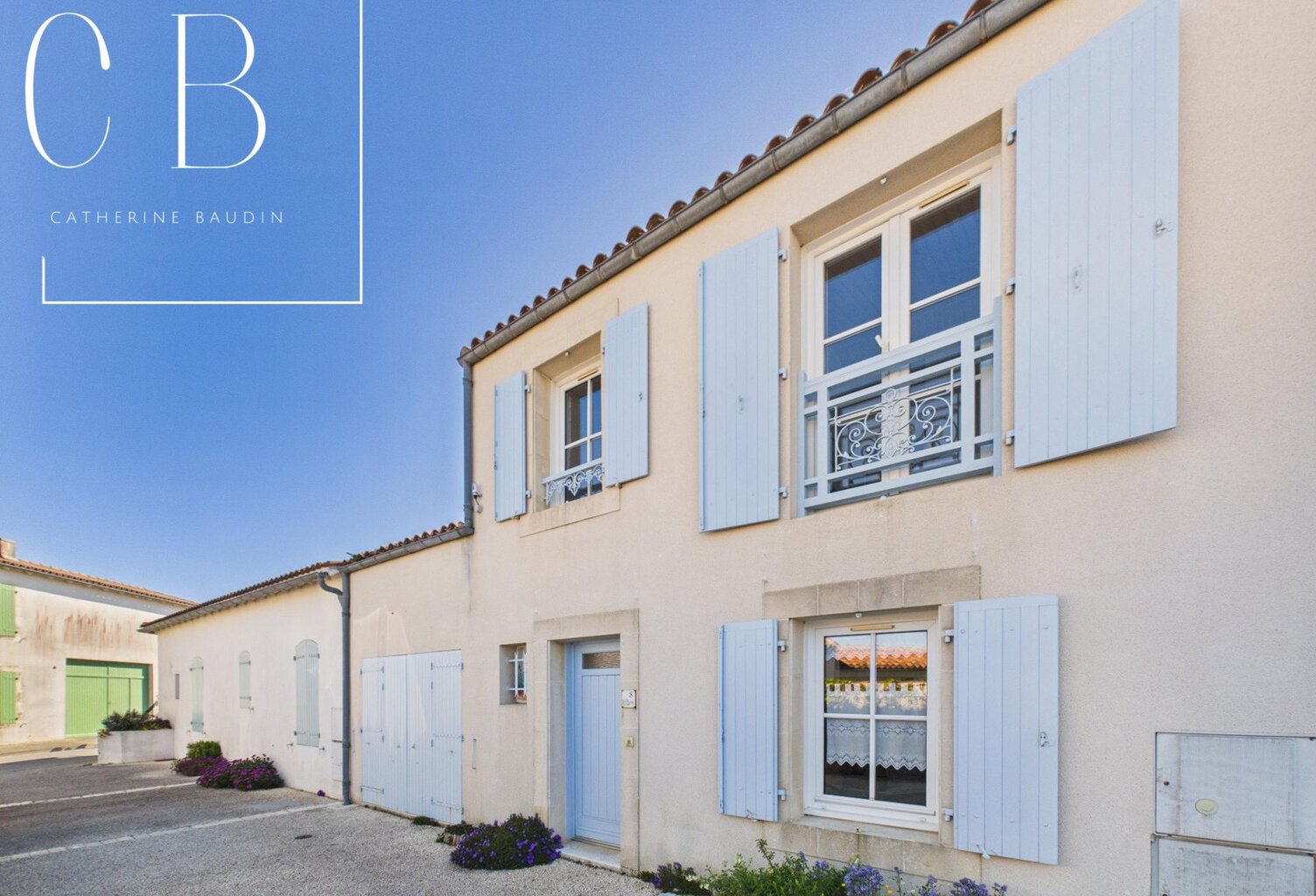 Maison familiale 4 chambres avec garage et jardin — photo 1