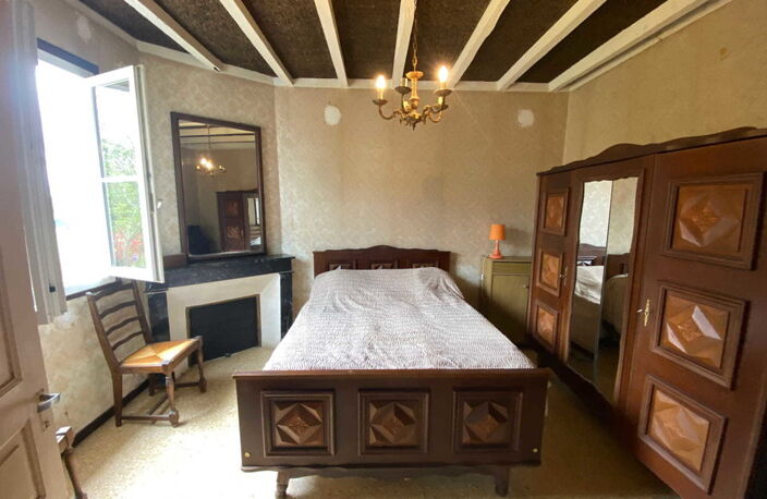 Maison de 101 m²  4 chambres, hangar 185 m², chai en pierres — photo 4