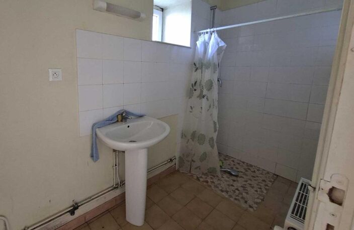 MAISON MITOYENNE 4 PIÈCES – 71 M² AVEC JARDIN DE 359 M² À MONTCEAU LES MINES — photo 2