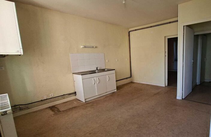 MAISON MITOYENNE 4 PIÈCES – 71 M² AVEC JARDIN DE 359 M² À MONTCEAU LES MINES — photo 3