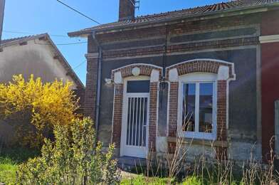Maison 2 pièces 74400 €