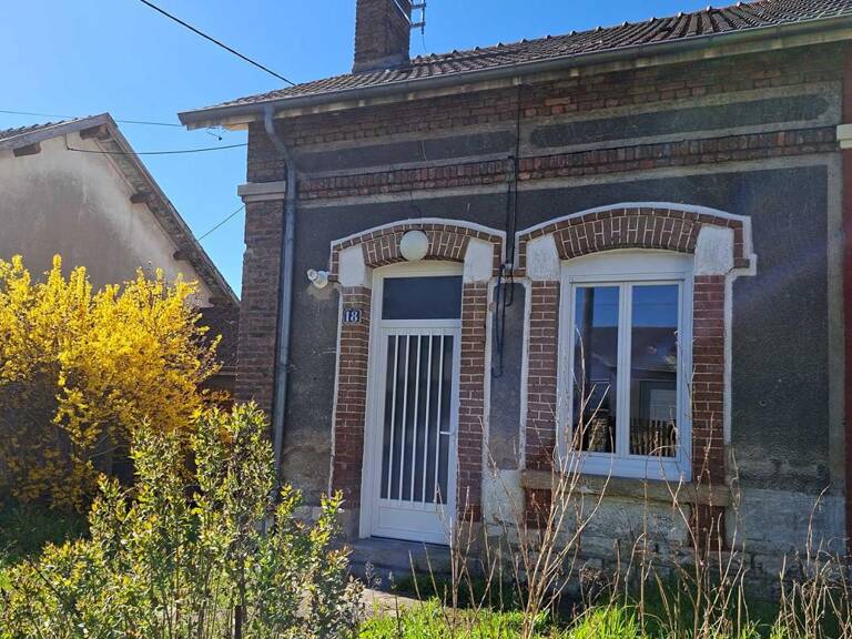 MAISON MITOYENNE 2 PIÈCES - 62 M² AVEC JARDIN DE 219 M² À MONTCEAU LES MINES — photo 1