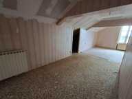 MAISON MITOYENNE 2 PIÈCES – 66 M² AVEC JARDIN DE 364 M² À MONTCEAU LES MINES — photo 4