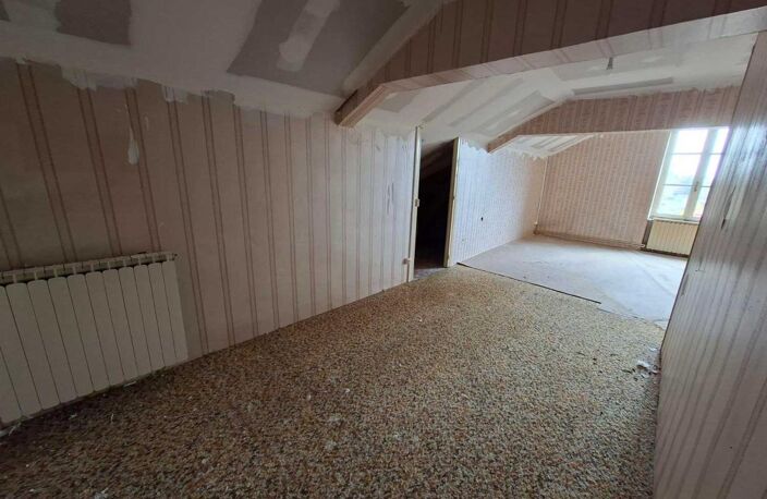 MAISON MITOYENNE 2 PIÈCES – 66 M² AVEC JARDIN DE 364 M² À MONTCEAU LES MINES — photo 4