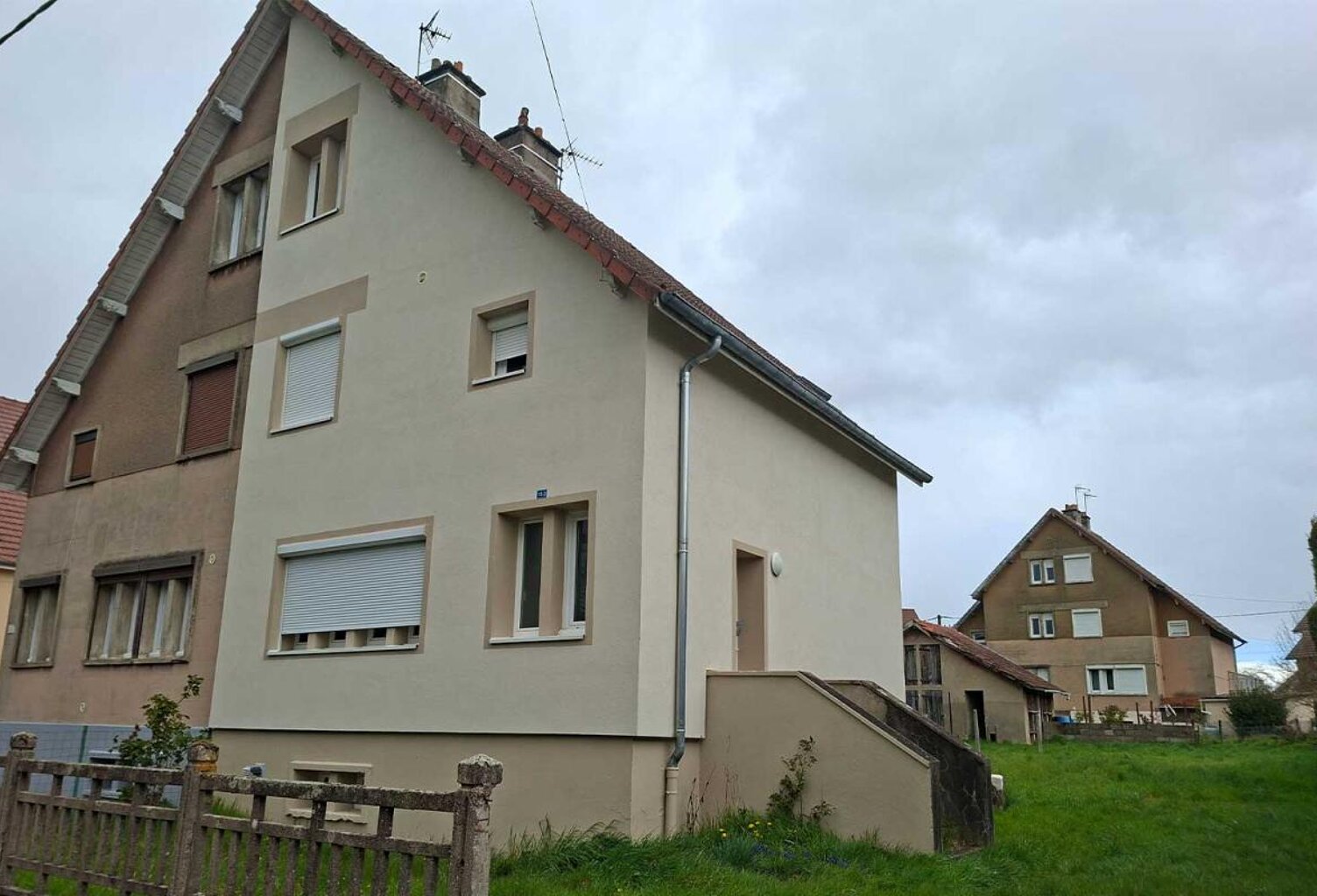 Maison mitoyenne de type 5 — photo 1