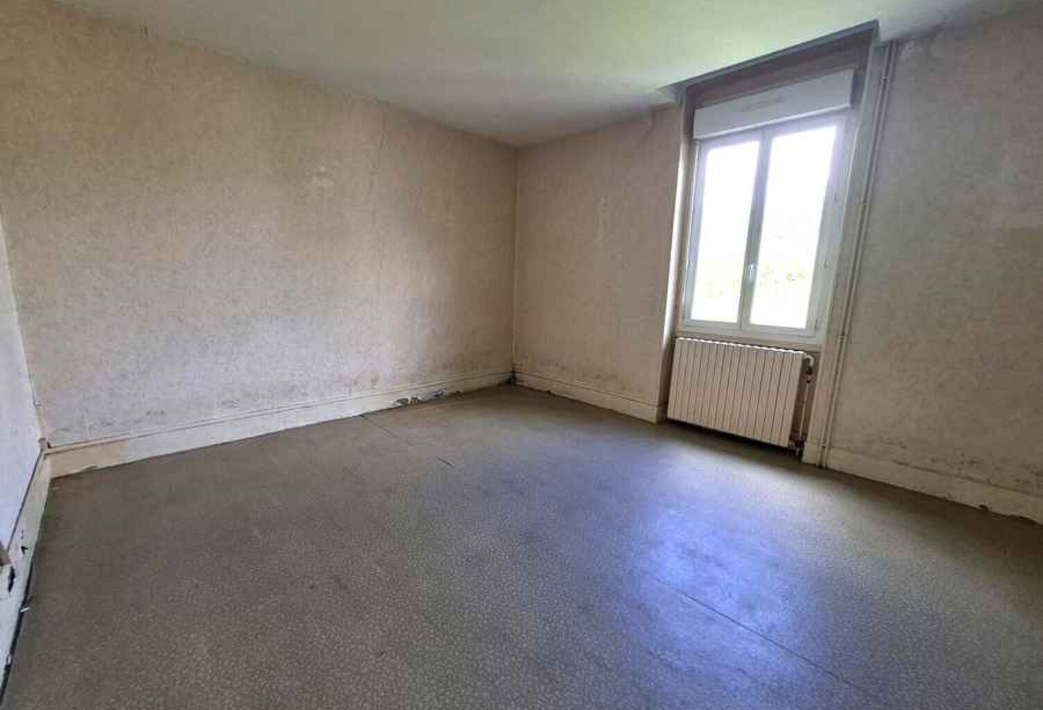 MAISON MITOYENNE 2 PIÈCES – 77,27 M² AVEC JARDIN DE 475 M² À SANVIGNES LES MINES — photo 1