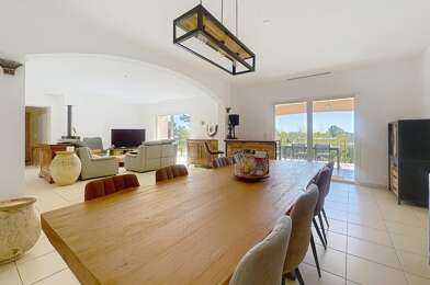 Maison 5 pièces 699000 €