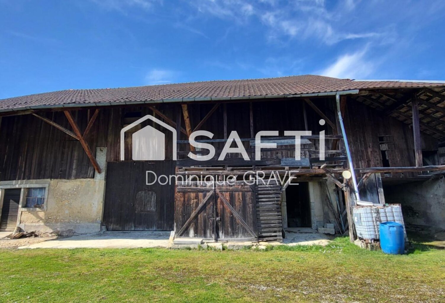 Grange de 190m² au sol sur terrain de 991m² — photo 1