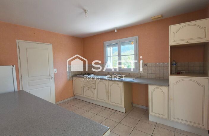 Maison vue sur le Château De Talmont Saint Hilaire — photo 3