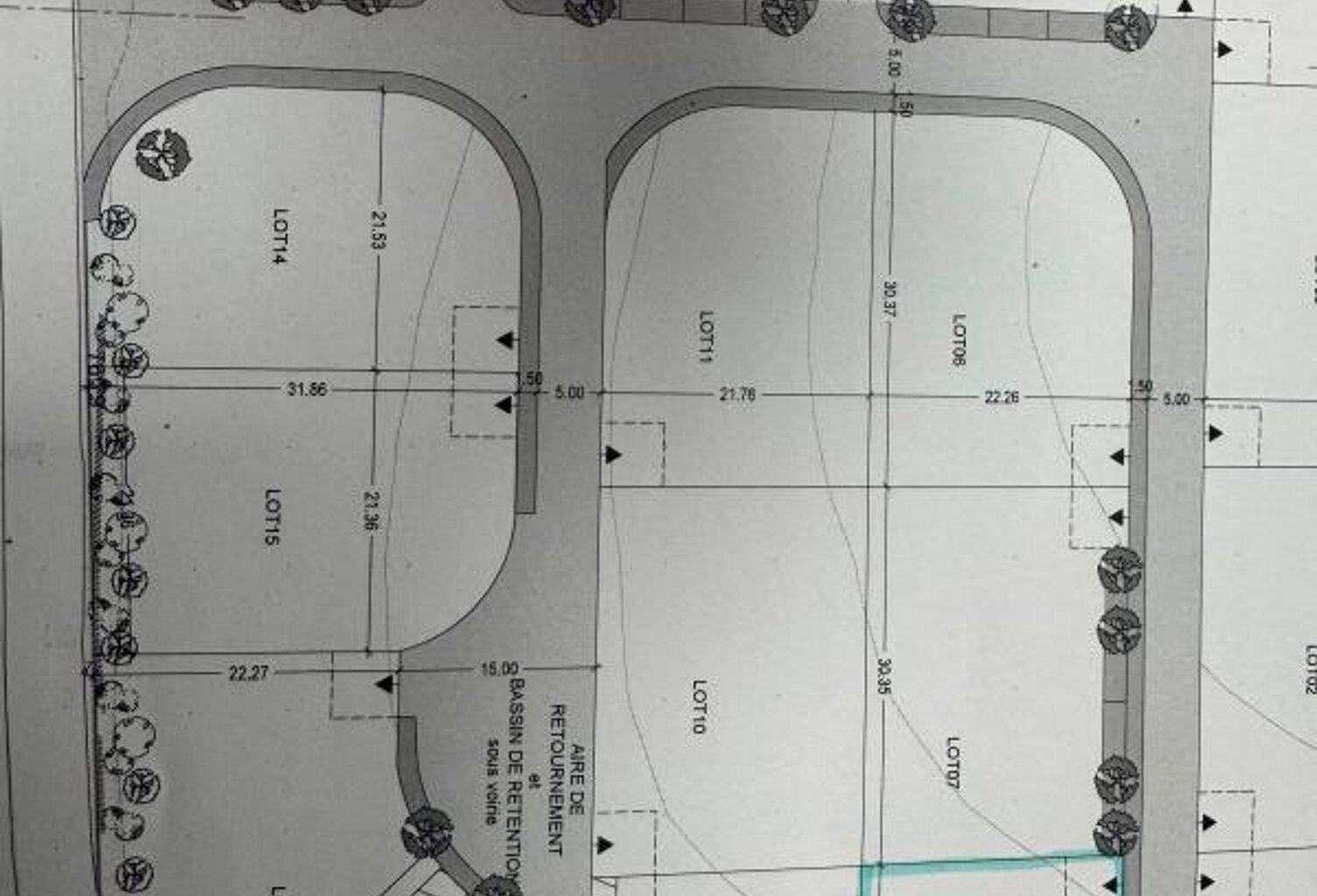 Terrain constructible de 662 m² - Roumoules — photo 1