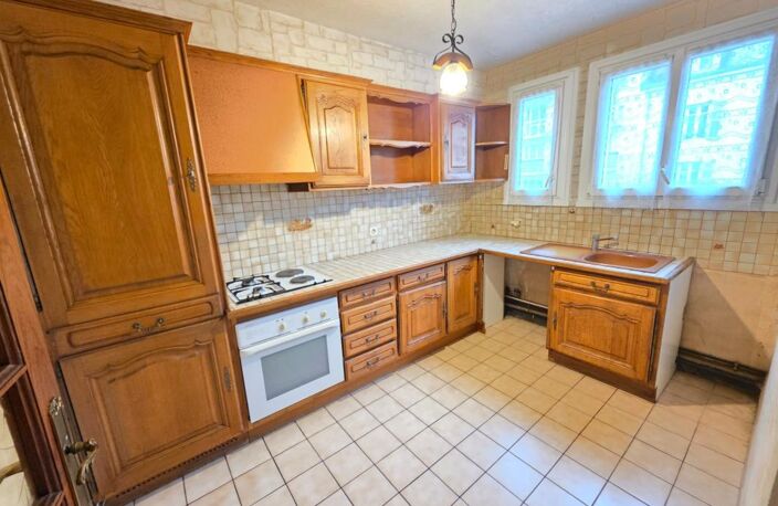 EXCLUSIVITE RUE ADRIEN TARRADE - IDEALEMENT SITUE POUR TOUTES LES COMMODITES — photo 4