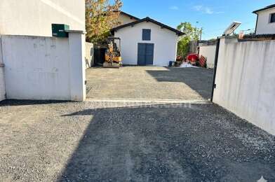 Garage  118000 €