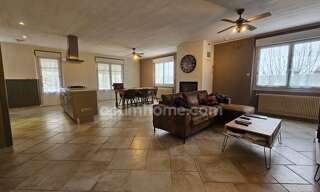 Maison 7 Pièces 200 m² à vendre à Trois-Palis (16730)