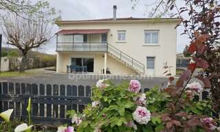 Maison 7 Pièces 200 m² à vendre à Trois-Palis (16730)
