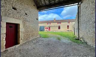 Maison 7 Pièces 230 m² à vendre à Maillé (86190)