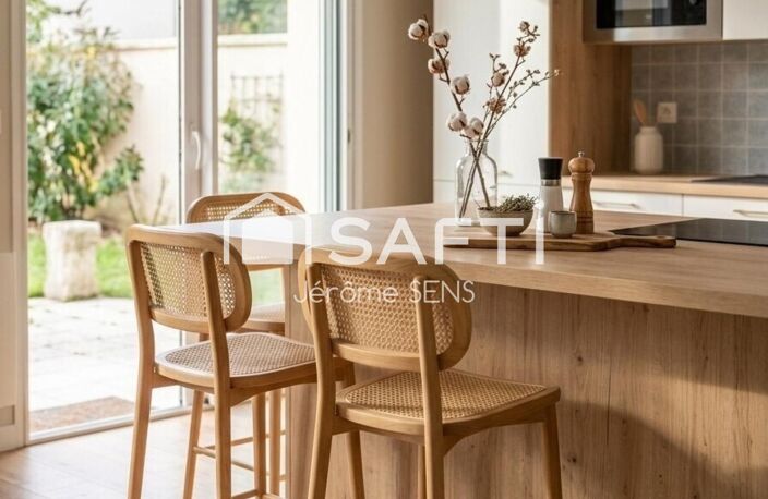 POISSY  Quartier de l'Abbaye  Maison familiale 4 chambres + dépendance — photo 2