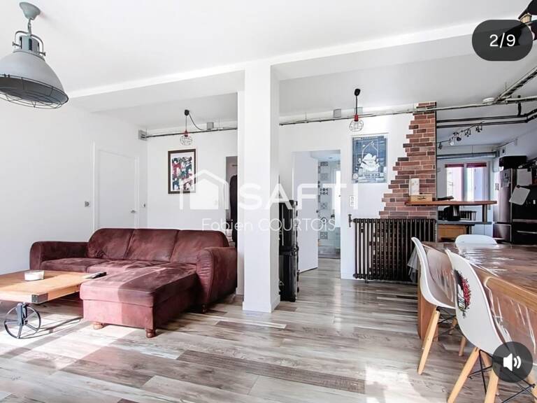 appartement avec belle surface , 4 CHAMBRES , clair et au calme . — photo 1