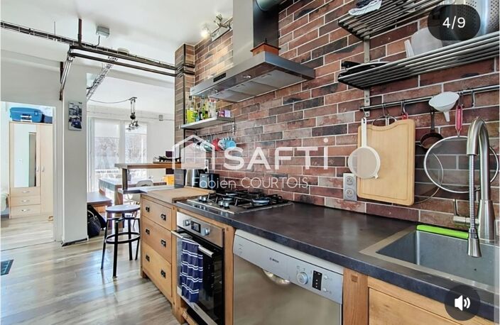 appartement avec belle surface , 4 CHAMBRES , clair et au calme . — photo 3